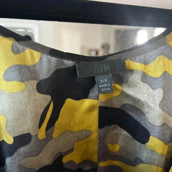63 ATM Camo Silk Tank Blouse Size Small Color Green Brown Black - Picture 6 of 7